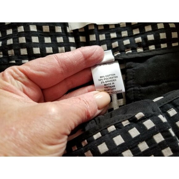 Elle Mid Rise Black & White Check Straight Leg Cropped Pants Women's Size 2 - Picture 15 of 16